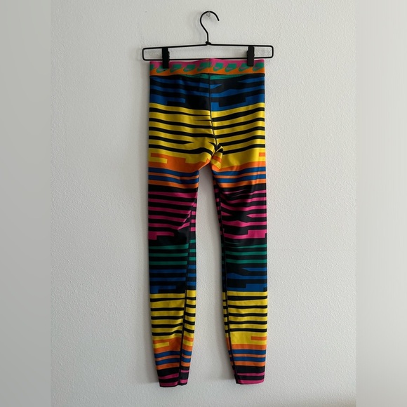 Nike NSW Printed Leggings XS Multicolor - Picture 3 of 4